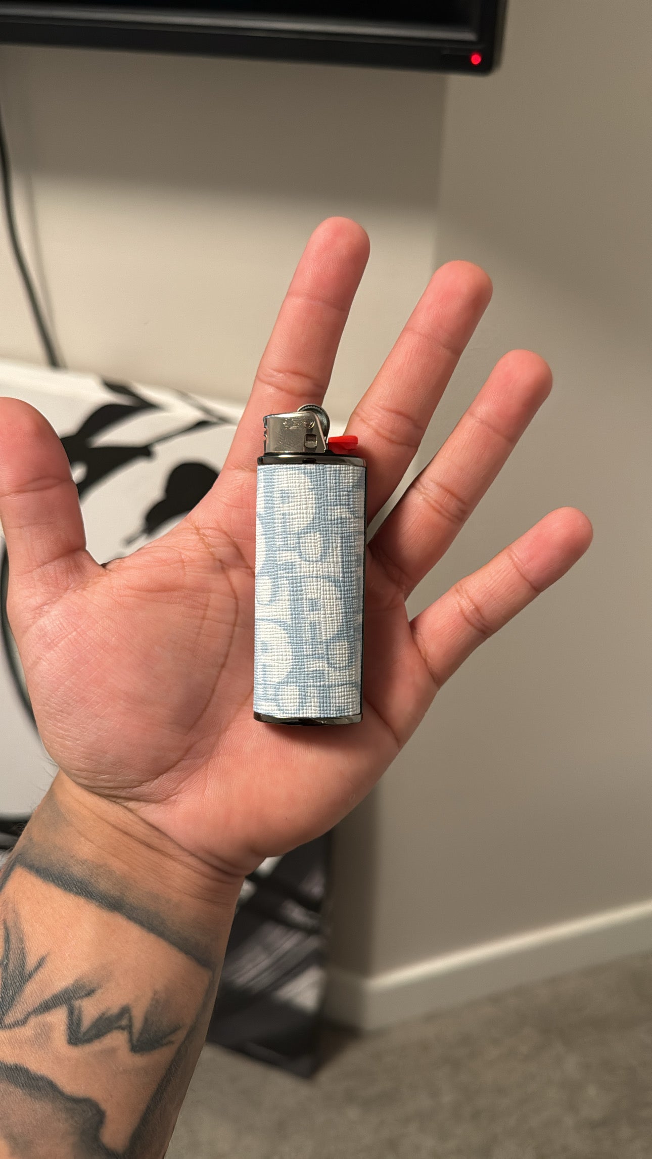 Baby Blue/White Mono LC