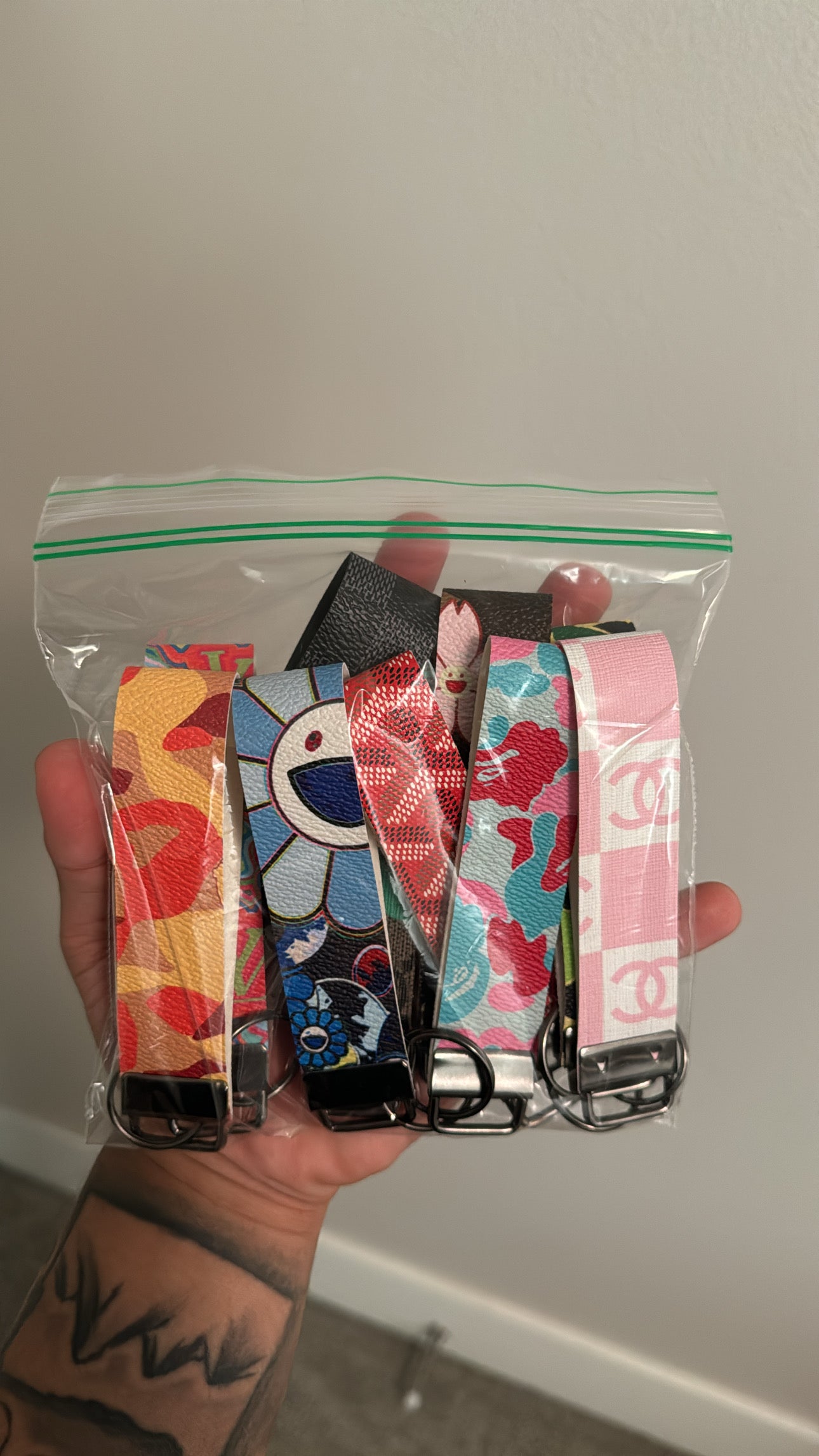 10 Random Keychains (bulk)